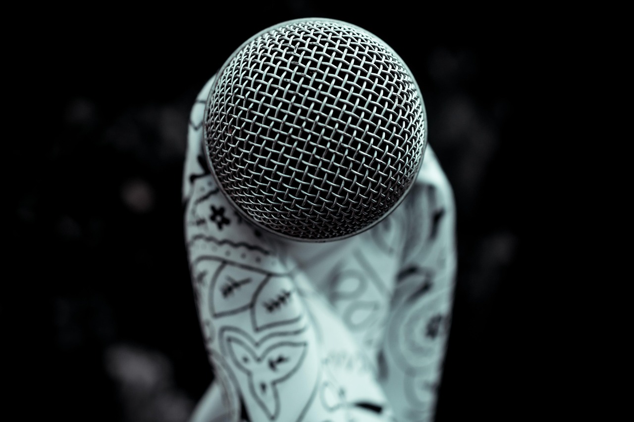 復縁を叶える運気アップのお守りとしての天使人形とは？